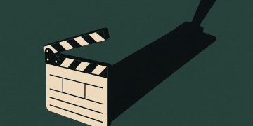 Hollywood Crew Sizes Fall 22.4% as AI Expands Film Production